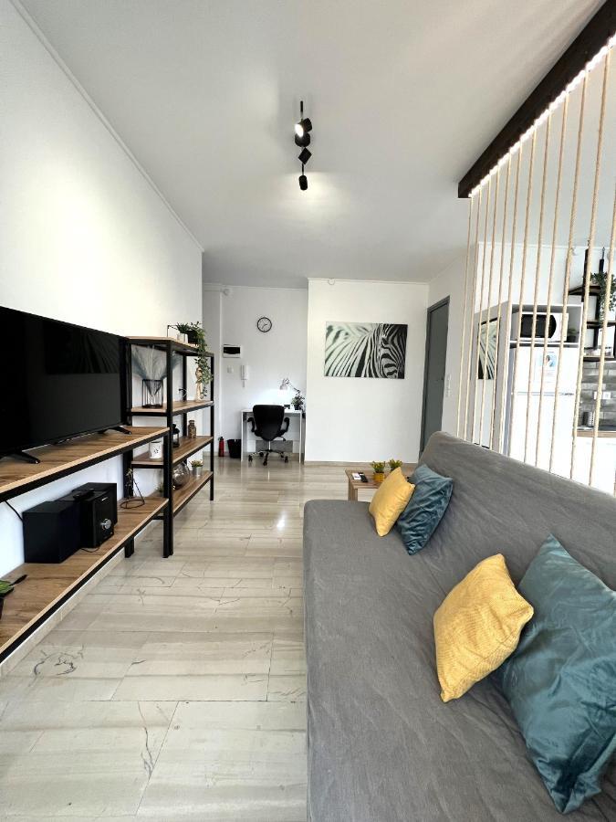 Zeus Bright & New Apartment - 25' Walk To The Acropolis Athens Luaran gambar